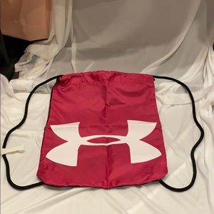 UNDER ARMOUR DRAWSTRING BAG